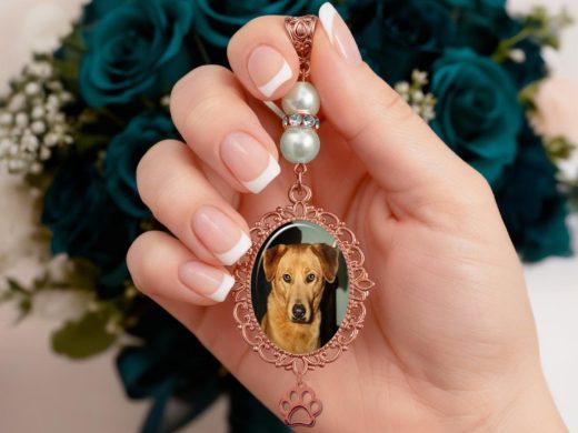 Photo Pet Memorial Pearl Bouquet Charm – Wedding Keepsake Pendant, Custom Picture Charm for Bride, Something Blue Bridal Memory Gift
